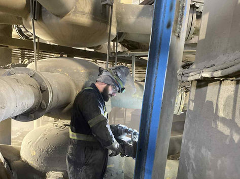 Les entreprises PR, à Saint-Malachie, se spécialise en soudure, mécanique industrielle et électromécanique. Nos soudeurs, mécaniciens et électromécaniciens assurent la fabrication de structures métalliques, réparation et maintenance de structures en acier, aluminium et inox. Les entreprises PR offre l’entretien de machineries lourdes et l’installation de systèmes électromécaniques. Les entreprises PR  pour  une réparation de soudure avec notre unité mobile. Soudure, Saint-Malachie. Mécanique industrielle, Saint-Malachie. Modification de structures métalliques. Réparation de machinerie industrielle, Saint-Malachie. Service de soudure, Saint-Malachie. Service de mécanique industrielle. Service en électromécanique. Soudeur certifié industriel, St-Malachie. Entreprise de soudure, Bellechasse. Fabrication métallique industrielle, Bellechasse. Réparation soudure, Chaudière-Appalaches. Soudure acier, Chaudière-Appalaches. Soudure aluminium.