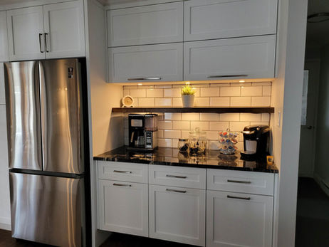 Armoires GL situé à Saint-Magloire se spécialise dans la conception et fabrication sur mesure d’armoires de cuisine, salle de bain, salle de lavage, walk-in. Offrant des services complets d’installation et rénovation, et ébénisterie, nous garantissons des armoires de cuisine et mobilier commercial sur mesure de qualité. Installation d’armoires de cuisine à Saint-Magloire, Etchemins. Fabrication d’armoires sur mesure à Saint-Magloire, Etchemins. Armoires de salle de bain à Saint-Magloire, Etchemins.   Conception sur mesure d’armoires à Saint-Magloire, Etchemins. Armoires de cuisine sur mesure à Saint-Magloire, Etchemins. Fabrication d’armoires salle de lavage, à Saint-Magloire, Etchemins. Armoires de salle de bain sur mesure à Saint-Magloire, Etchemins. Conception mobilier commercial à Saint-Magloire, Etchemins. Fabrication de mobilier sur mesure à Saint-Magloire, Etchemins. Rénovation de cuisine à Saint-Magloire, Etchemins. Ébénisterie à Saint-Magloire, Etchemins. 
