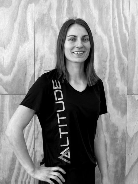 La Clinique Médico Sportive Altitude, située à St-Georges en Beauce, offre des services en physiothérapie, kinésiologie, entraînements privés et semi-privés, des cours en groupe, en évaluation de la condition physique, en nutrition, le tout dans un environnement professionnel et efficace. Entraînement pour problématique de santé thérapeutique, Évaluation de la condition physique, Préparation physique pour haute performance sportive, Conférence sur l’entraînement et les saines habitudes de vie, Amélioration des capacités fonctionnelles, Suivi motivation et perte de poids, Programme d’entrainement adapté et personnalisé, séances d’entraînement dans votre entreprise.