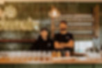 Située à Lac-Etchemin, la Microbrasserie Etchemin est une brasserie artisanale, qui offre de la bière de microbrasserie et de la bière locale. Sur notre terrasse au bord du lac, savourez une large gamme de bières: Blonde,IPA, Double IPA ,rousse, stout, RED IPL. Notre microbrasserie propose un restaurant de style pub avec un menu qui accompagnera votre dégustation de bière, bière en fut ainsi que nos produits locaux. Notre microbrasserie locale propose des bières locales brassée dans notre microbrasserie. À la Microbrasserie Etchemin nous accueillons les amateurs de bière pour des dégustations de bière de brasserie artisanale. Visitez la Microbrasserie Etchemin et notre terrasse pour vos dégustations de bières locales et artisanales. Microbrasserie Etchemin au Lac-Etchemin en Chaudière-Appalaches.