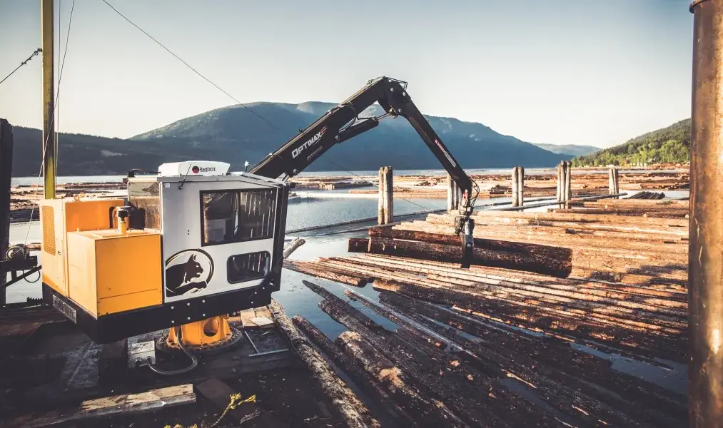 Chargeuses à bois en fonction, service de réparation dans Chaudière-Appalaches.