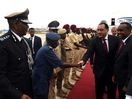Somalia is due to installs in a new but former president Mohamud Hassan sheikh in the office today .