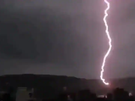 Lightening strikes killed 17 at the wedding party in Bangladesh