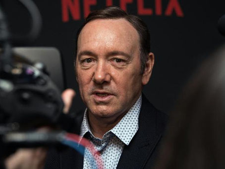US actor Kevin spacey charge with four counts of sexual assault.