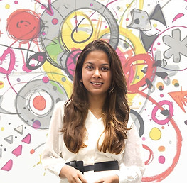 PARUL HANWAT PROFILE PICTURE.jpg