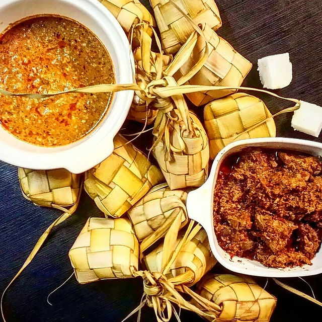 Rendang and Ketupat | My Blue Tea