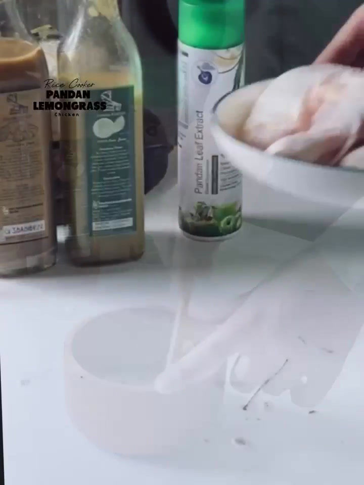 Thumbnail: How to make rice cooker Pandan Lemongrass  Chicken? | My Blue Tea