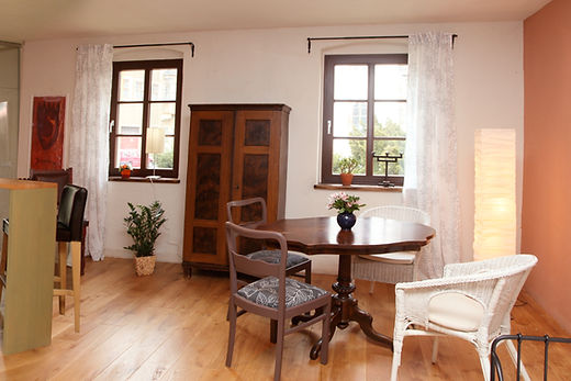 Wohnzimmer-9a.jpg