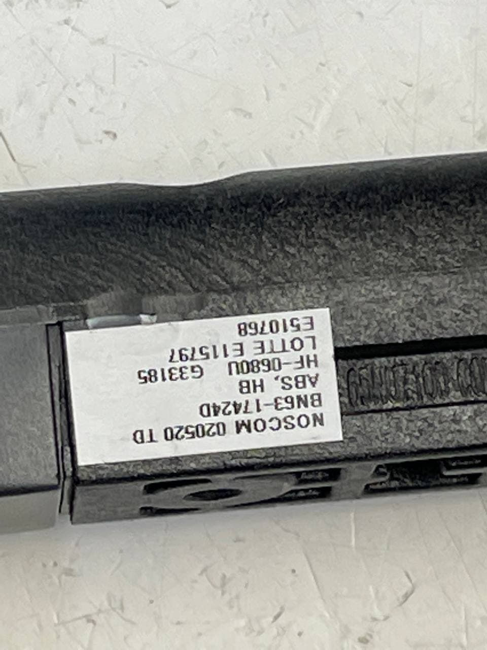 Thumbnail: BN96-45797E BN96-45796E BN63-17427D BN63-17423D Legs UN55NU7100FXZA UN55RU7300FX