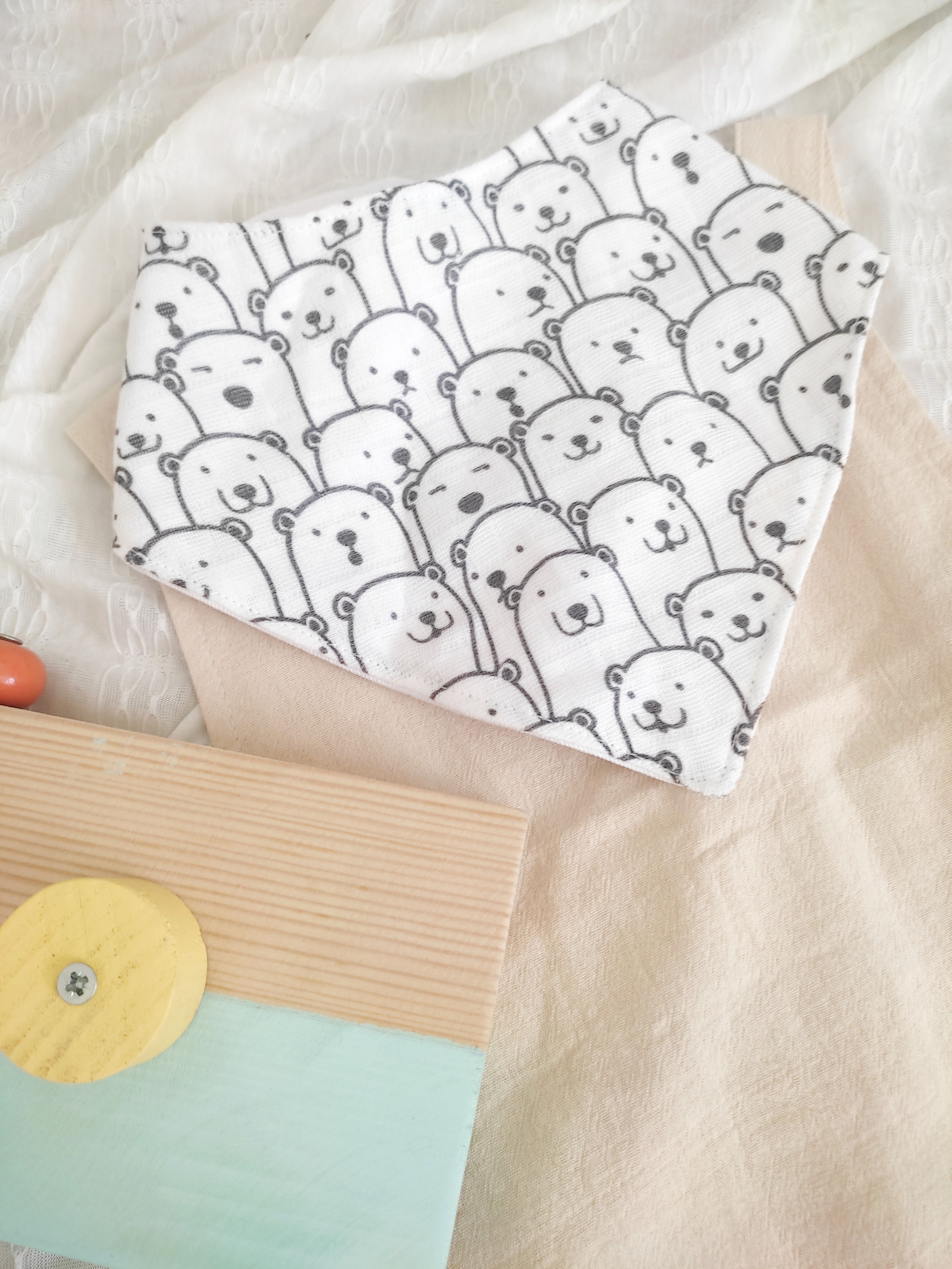 סינר בנדנה- שחור לבן