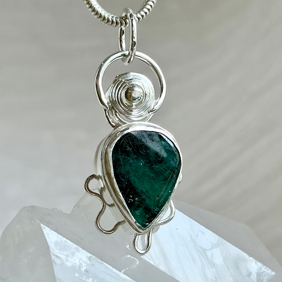 Goddess of Oz pendant