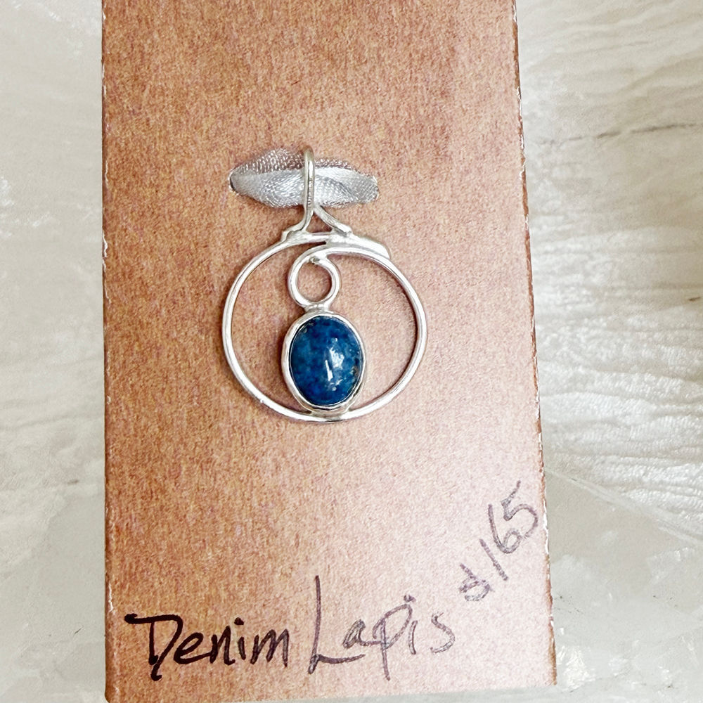 Denim Lapis Pincurl pendant