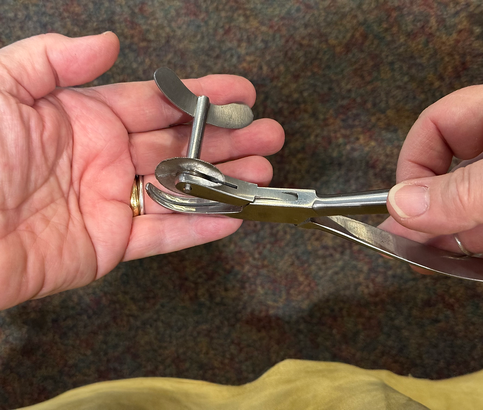 Cut this ring off!