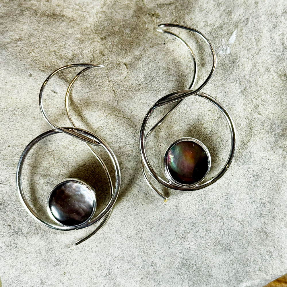 Black Mother of Pearl Arc of Light earrings