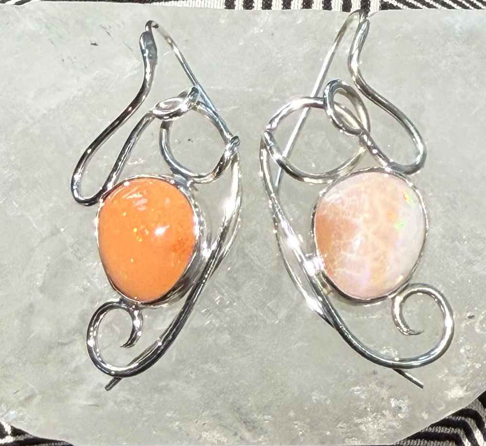 Wandering Stroll earrings