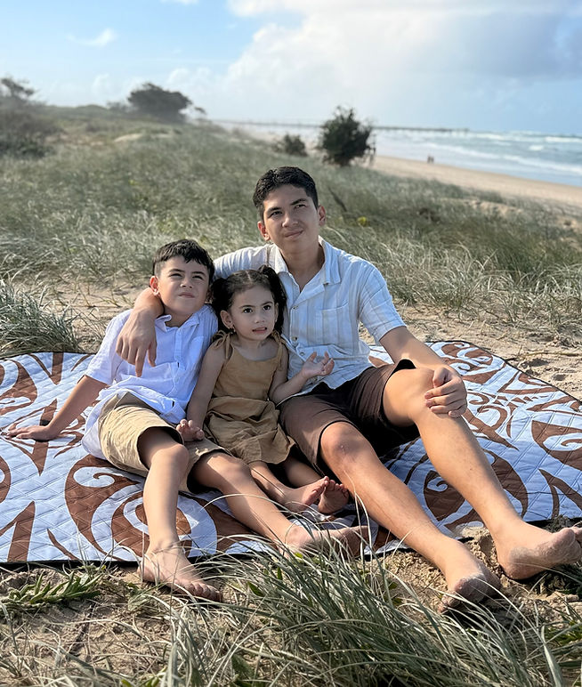 Māori picnic mat