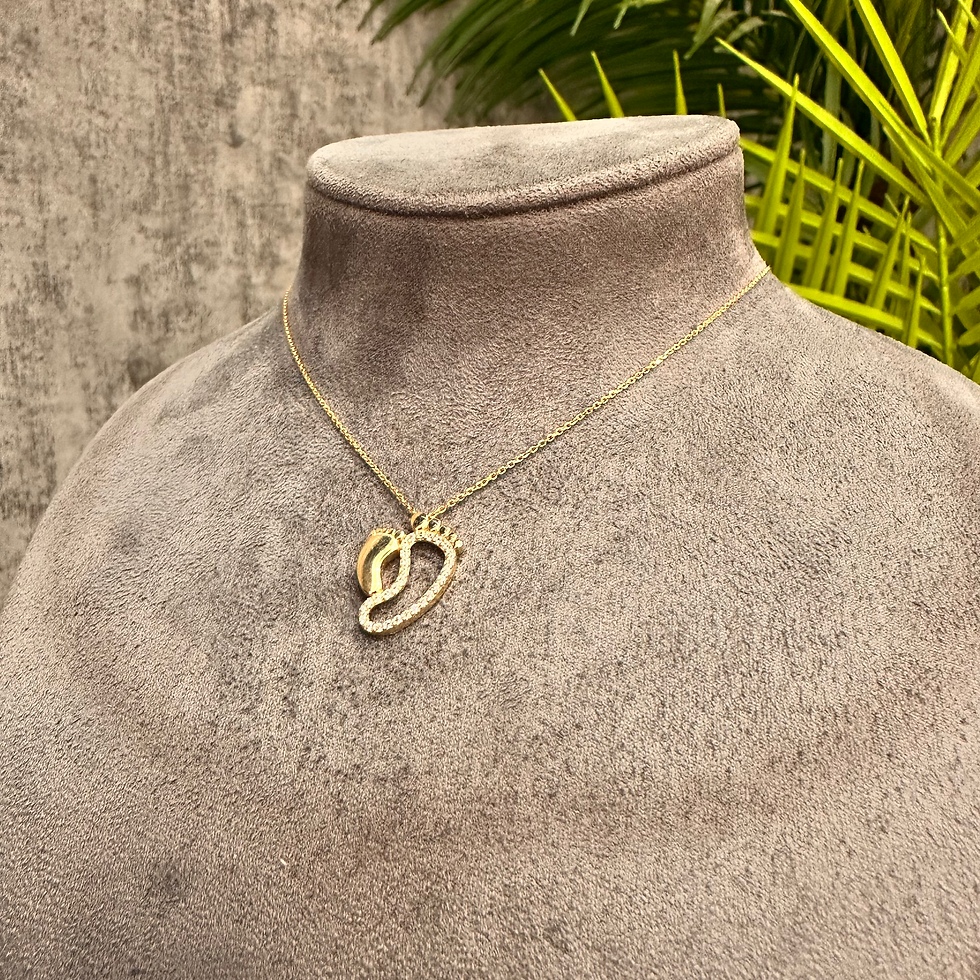 14 Ayar Altın Taşlı Ayak İzi Kolye