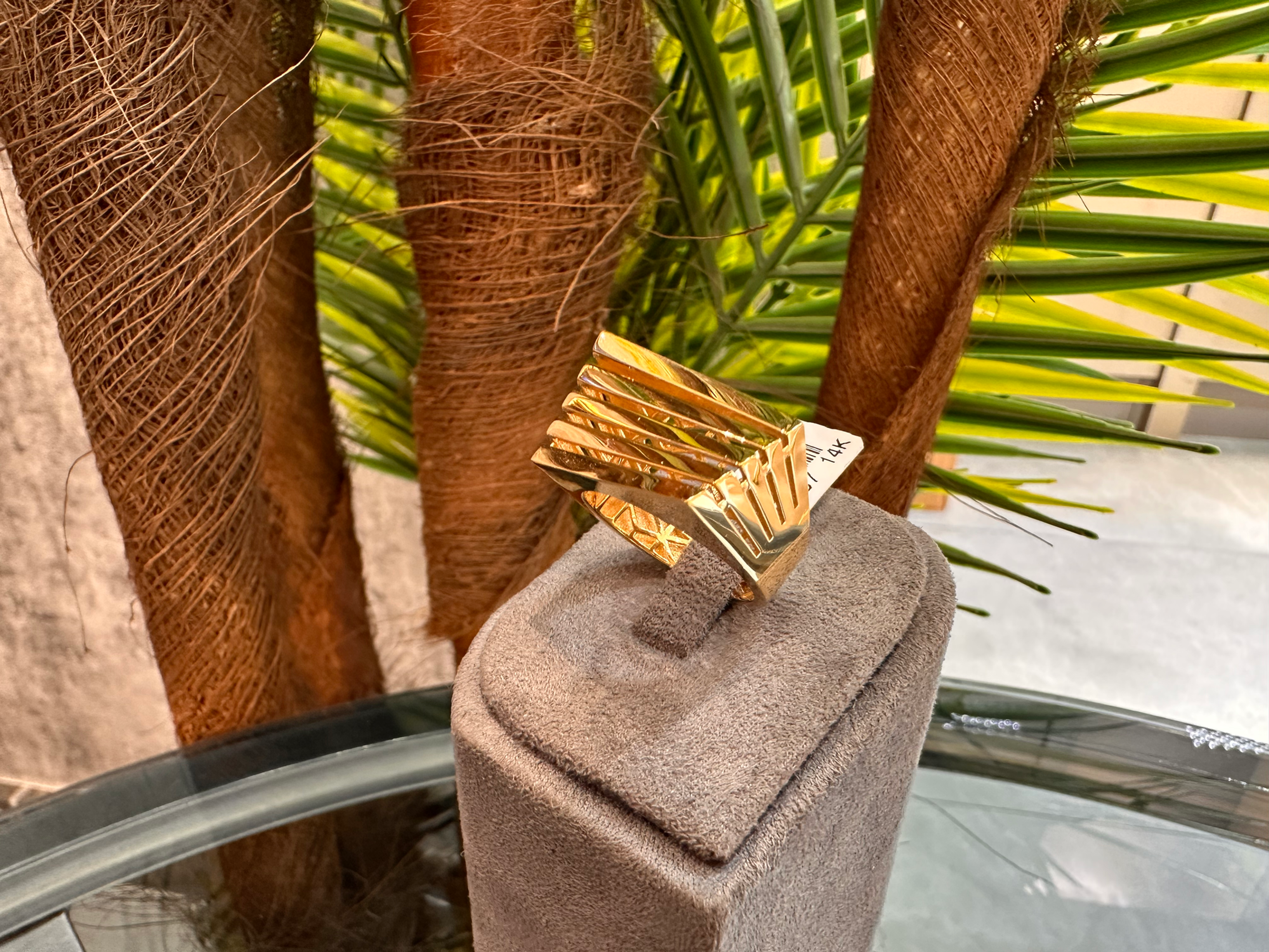 Arden – Açılı Formda Altın Yüzük