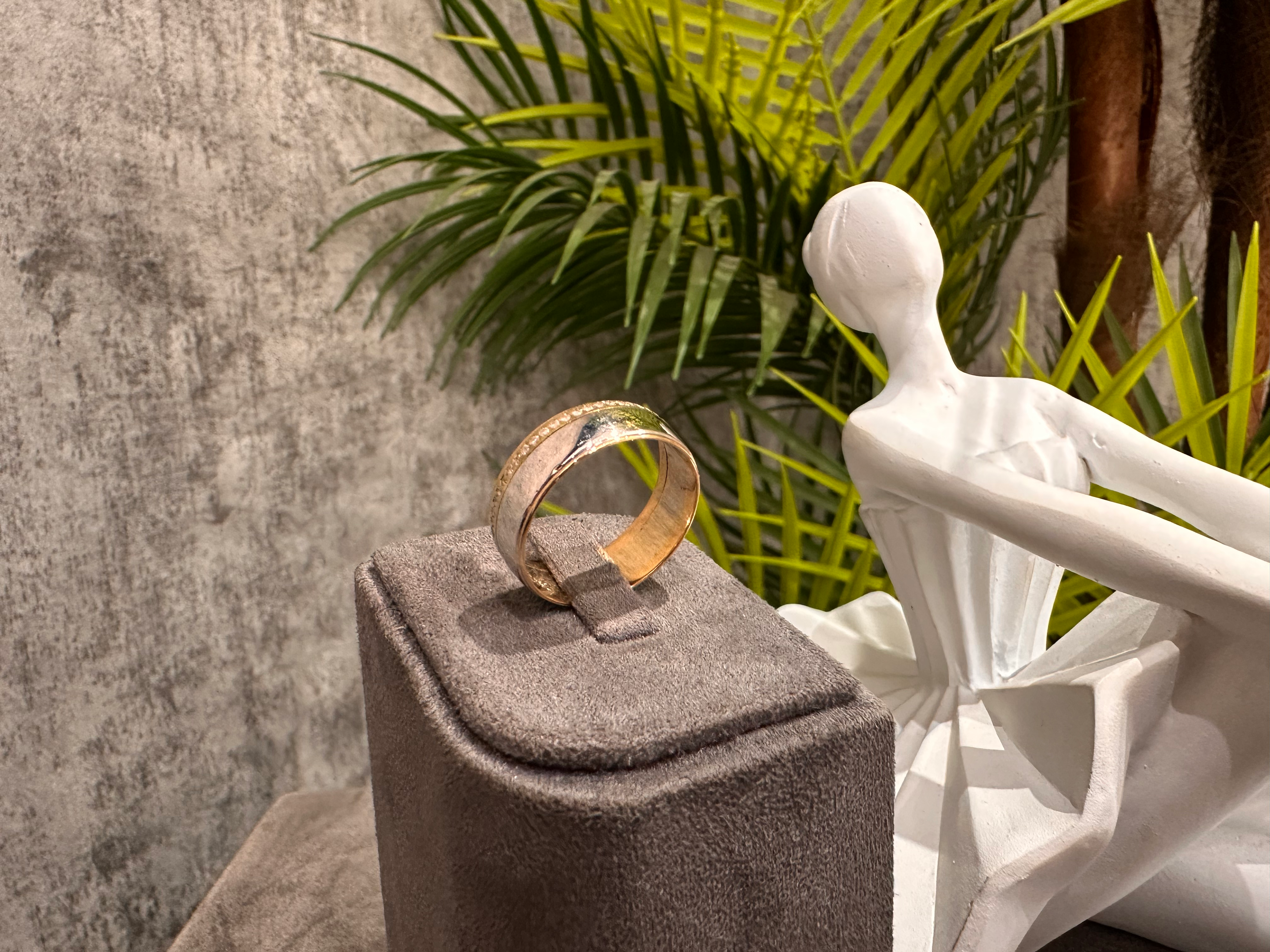 Luce Duo – 14 Ayar Taş Detaylı Çift Renkli Altın Alyans