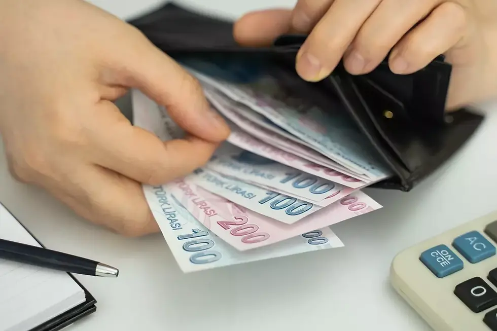 Motorin zammı pompaya yansıdı; Hürmüz Boğazı kriziyle yükselen petrol fiyatları Türkiye'deki akaryakıt fiyatlarını rekor düzeyde artırdı. Fotoğraf: SonDakika