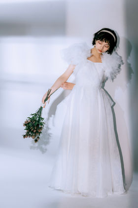 ウエディングドレス