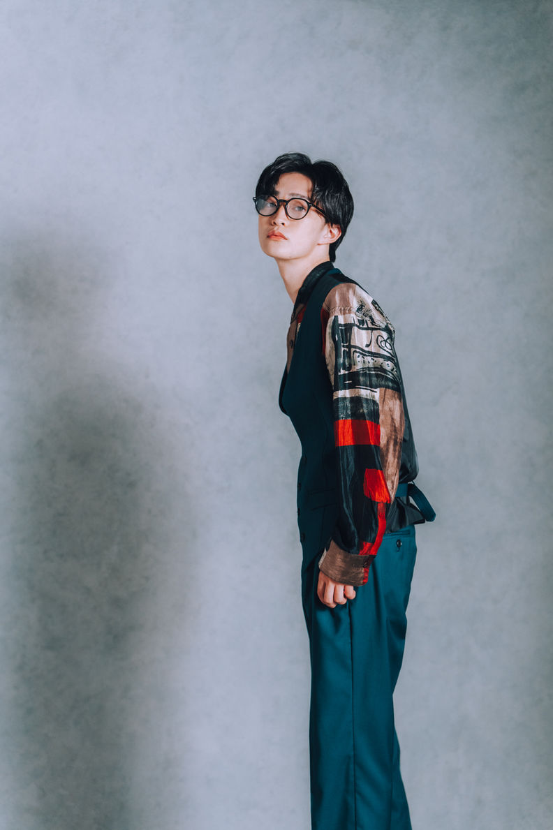 グリーンのスーツセットアップ