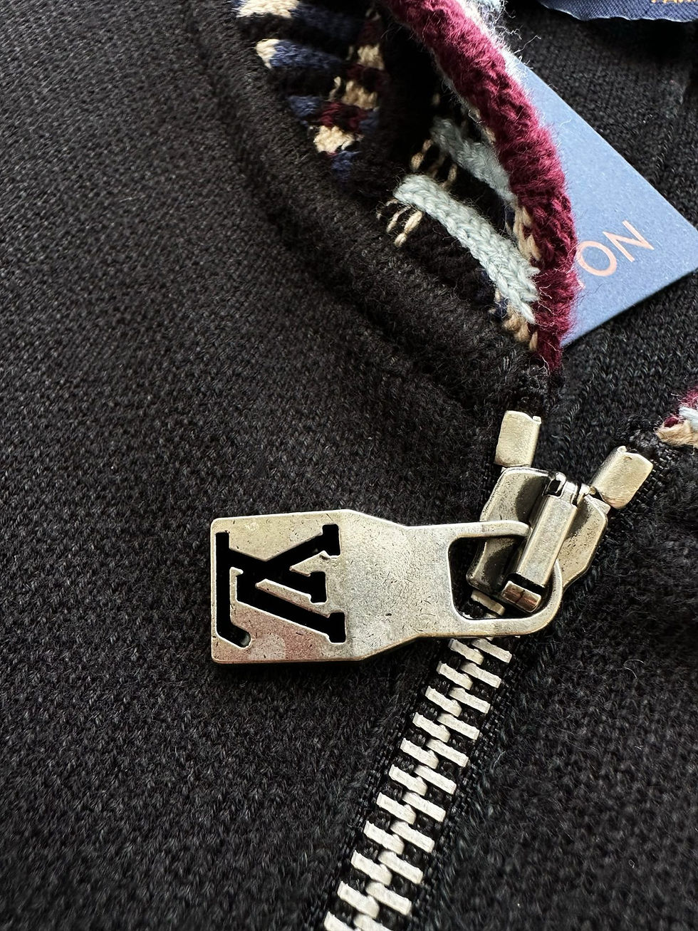 Thumbnail: 루*비통 니트 봄버 재킷