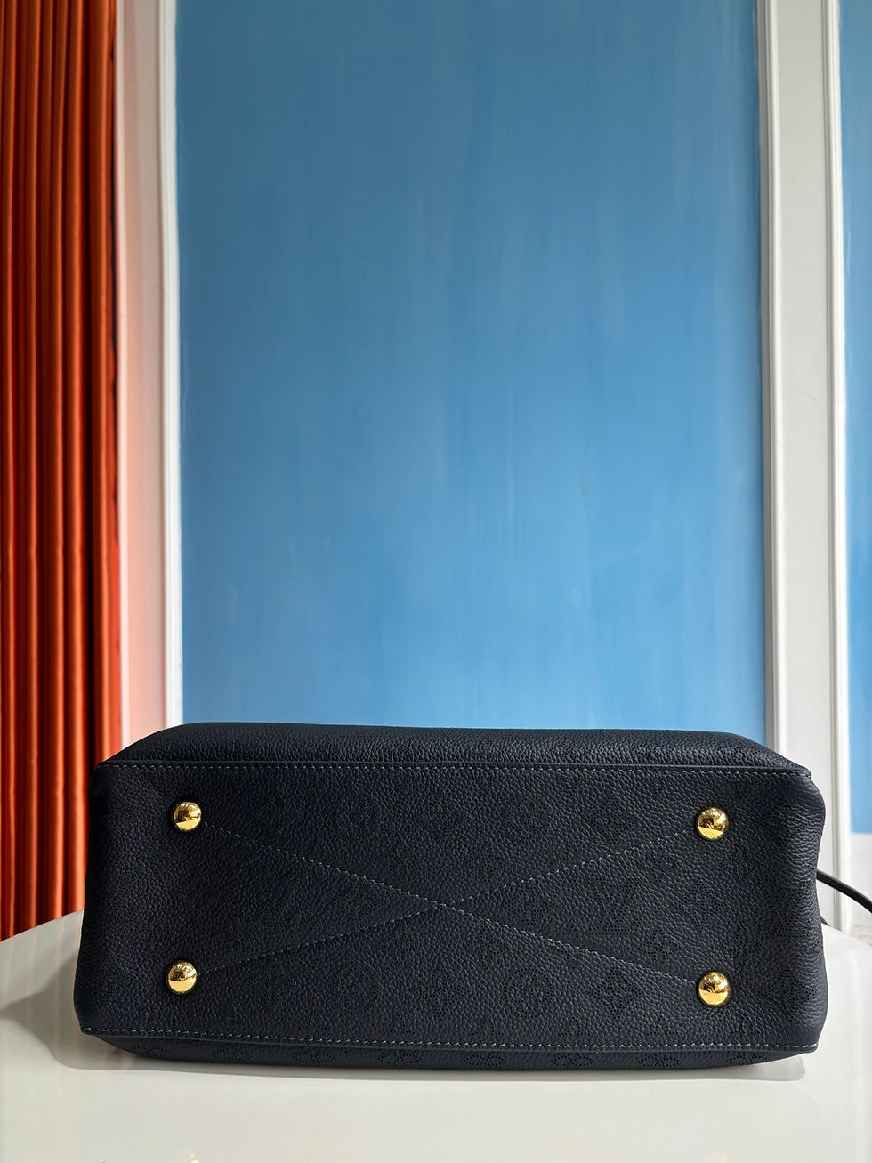 Thumbnail: 루*비통 블라 토트