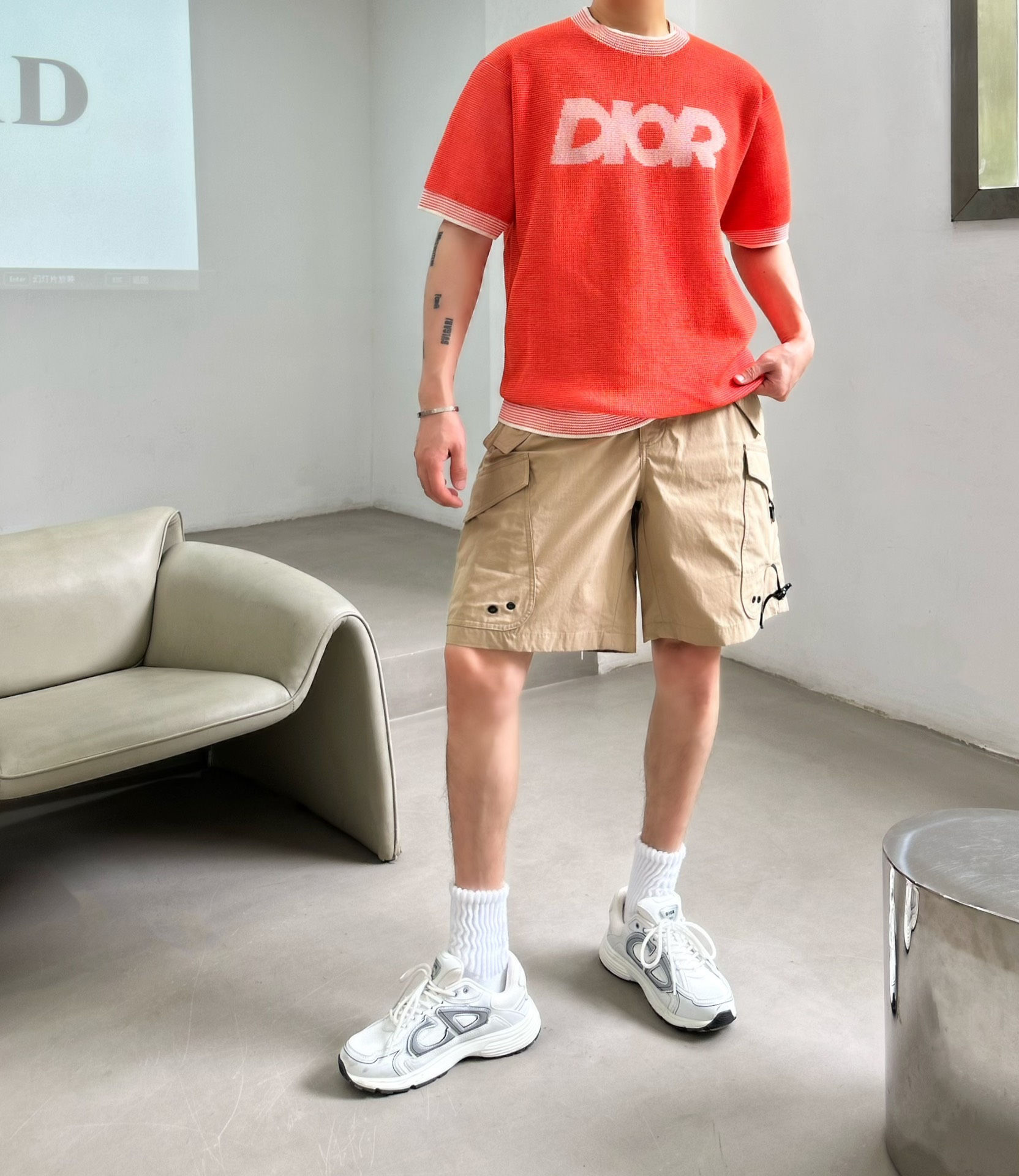 디* 코랄 니트 티셔즈