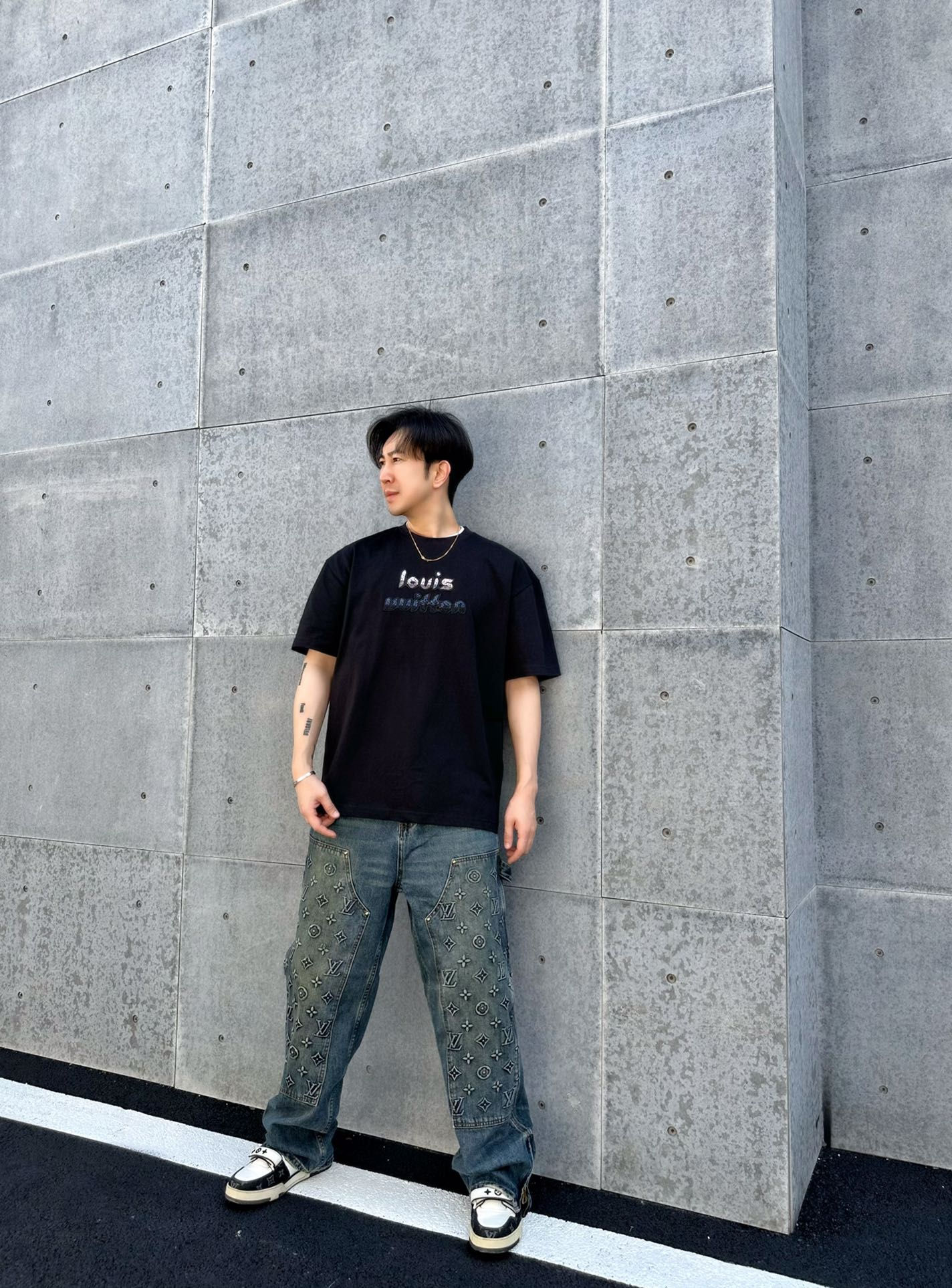 루*비통 비즈 엠브로이더드 코튼 티셔츠