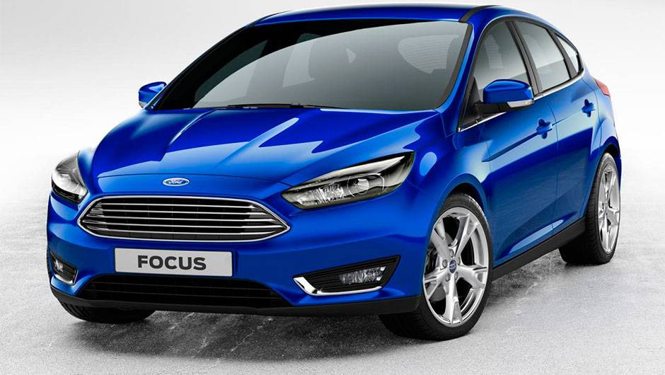 Carro azul, marca Ford, modelo Focus.