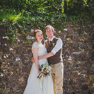 Hannah & Ric, the couple behind Evans & Moose