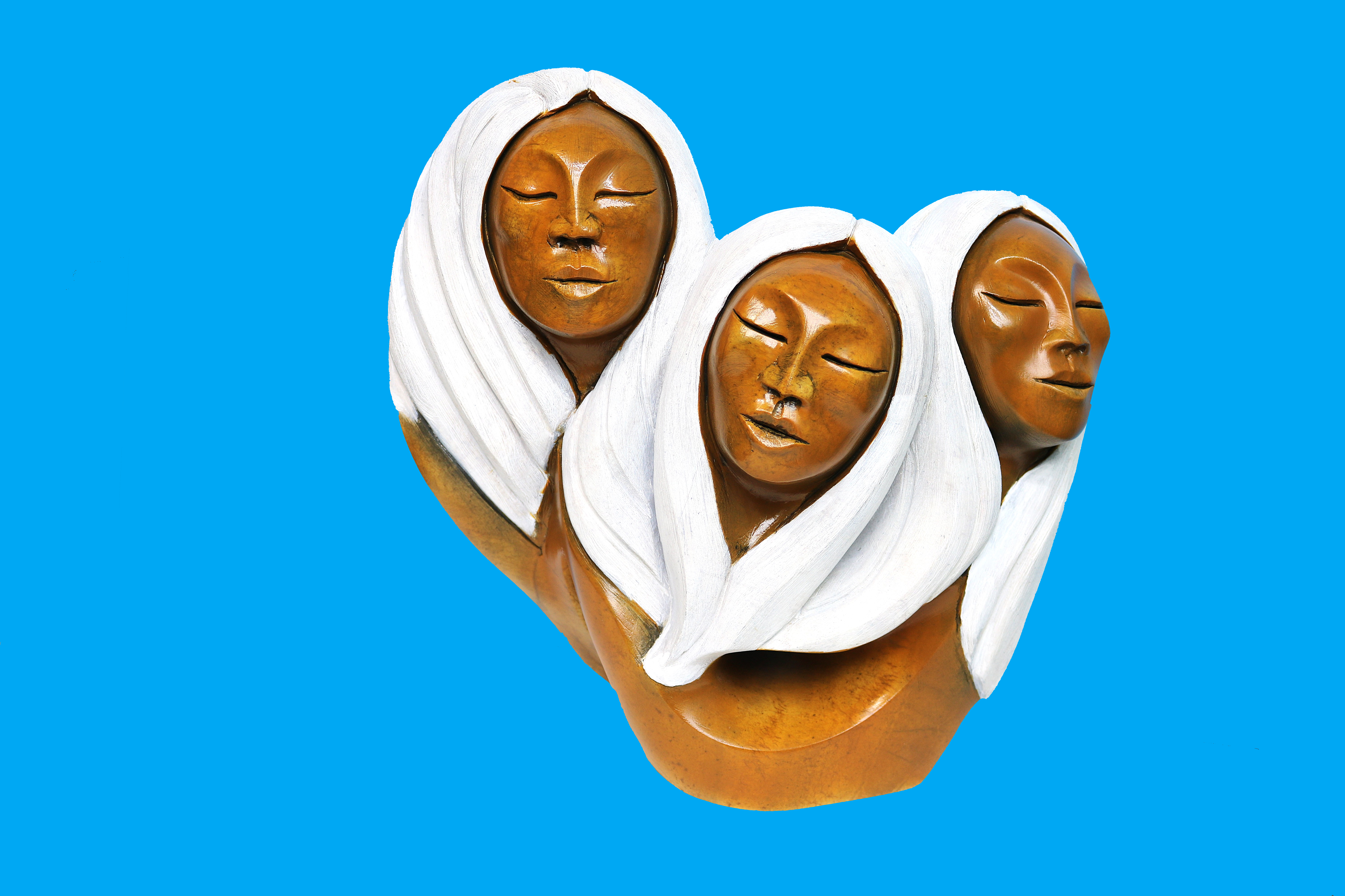 MOTHER AND 2 DAUGHTERS BY DALE ISAACS DI372