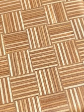 Patroon van multiplex strips, vermoedelijk hergebruikt hout