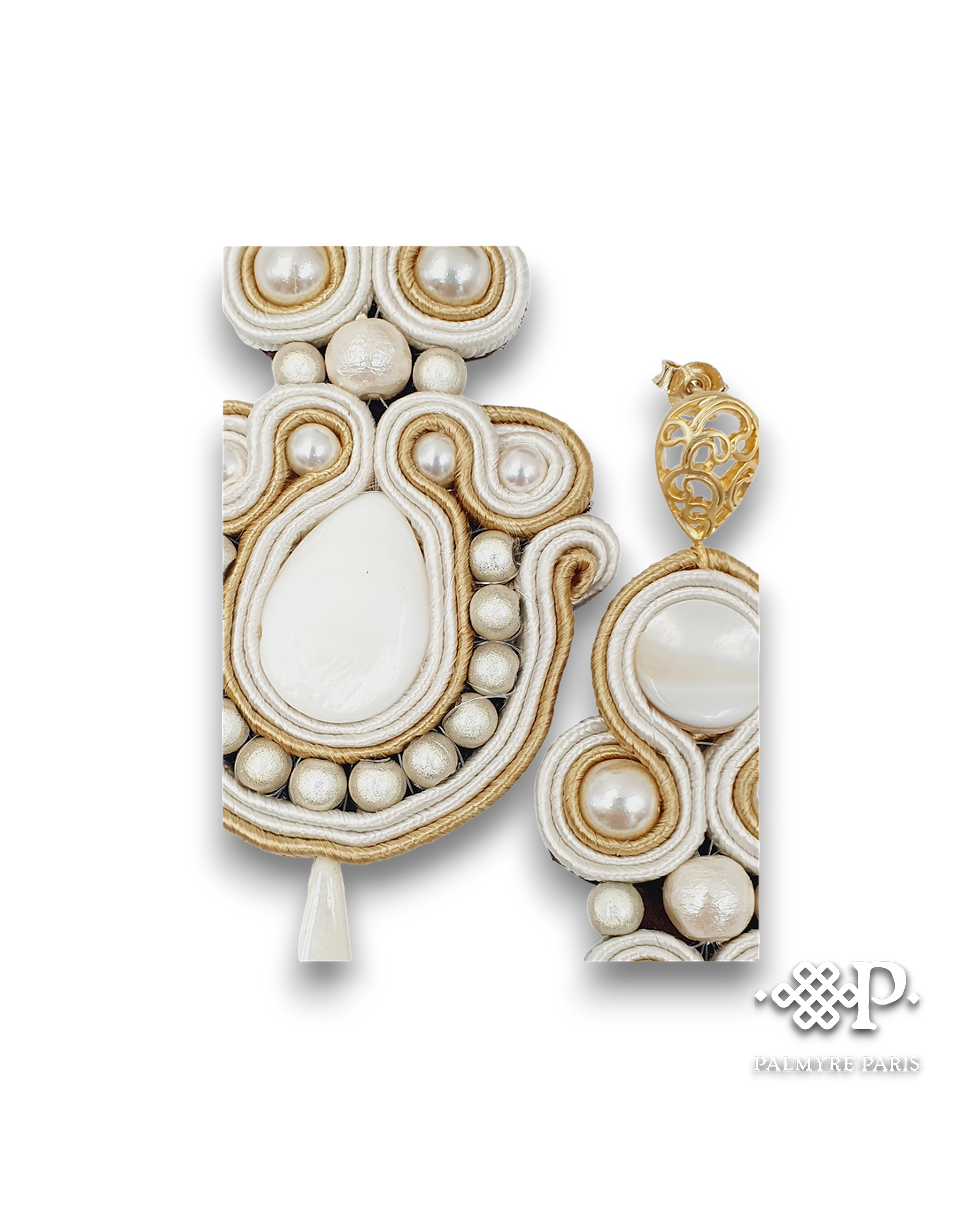 Thumbnail: Boucles d'oreilles Brodées à la main Mitsuko Zephyr