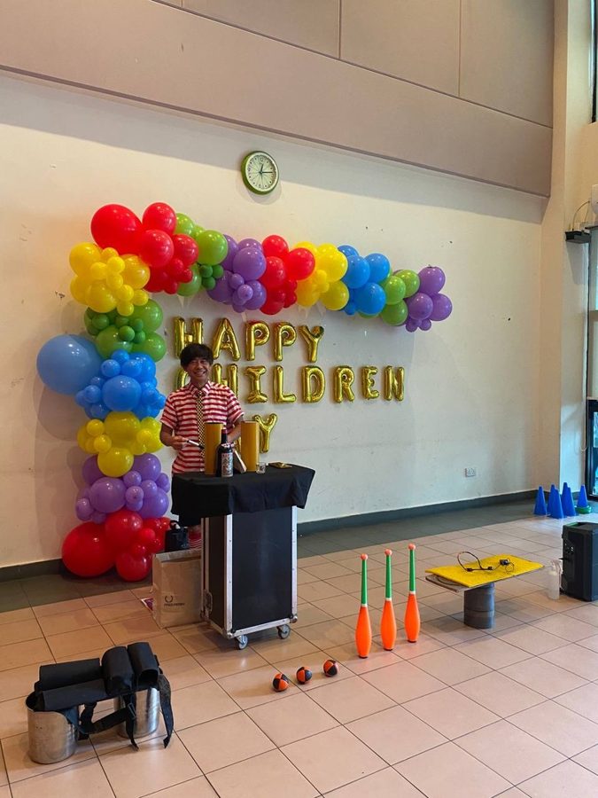 Children’s Day: Rainbow garland with foil letters