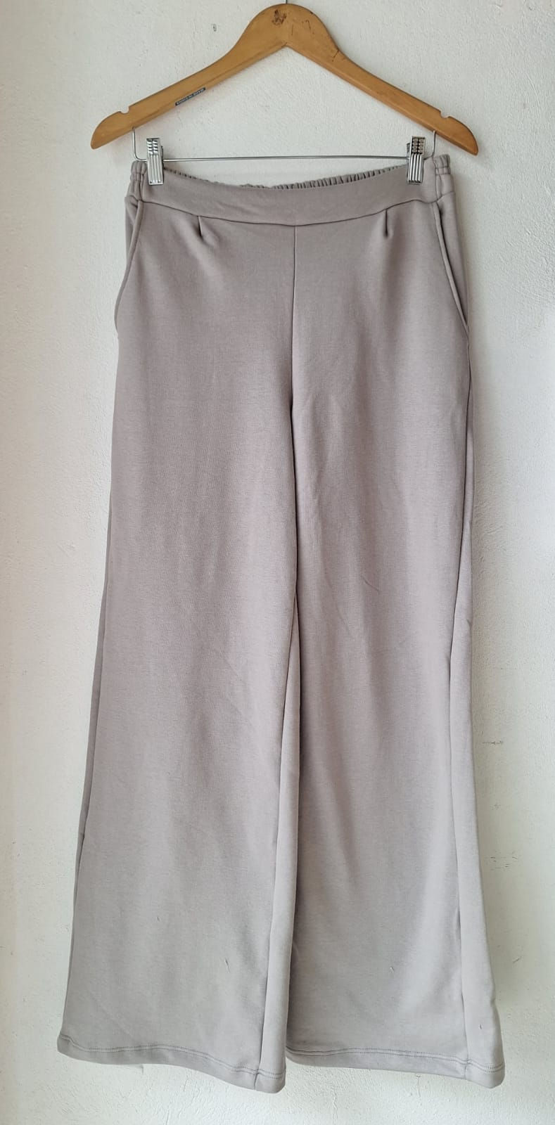 Miniatura: PALAZZO RUSTICO CON BOLSILLOS