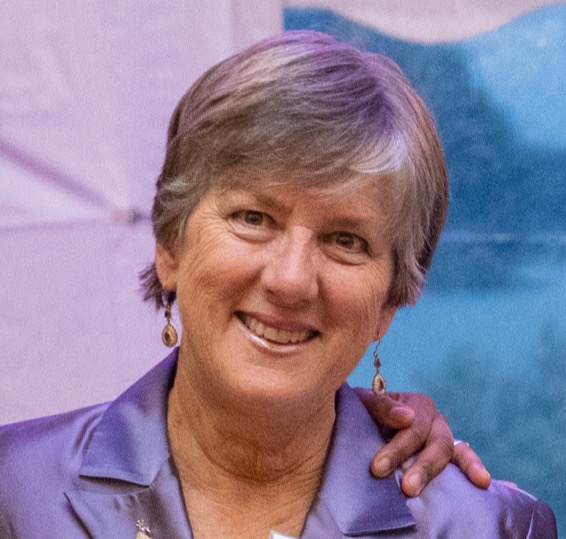Writer: Chrissy Aull