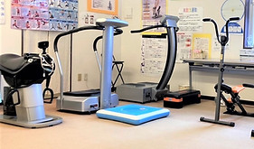 フィットネスルーム - コピー 横長_edited.jpg