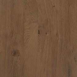 Marooon Knotty Oak