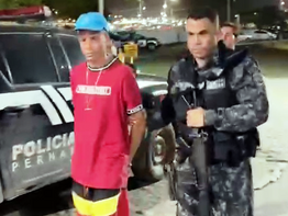 ROCAM E OPERAÇÃO SATURAÇÃO NOS BAIRROS PRENDERAM ELEMENTO COM DROGAS E MUNIÇÕES EM CARUARU