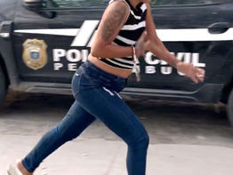 MULHER FOI PRESA NO DIA DO ANIVERSÁRIO EM CARUARU COM 350 GRAMAS DE COCAÍNA