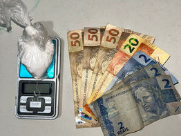 CAVALARIA PRENDEU ELEMENTO ACUSADO DE TRÁFICO DE DROGAS EM CARUARU