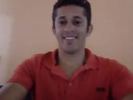 HOMEM É MORTO A TIROS NO CENTRO DE CAPOEIRAS