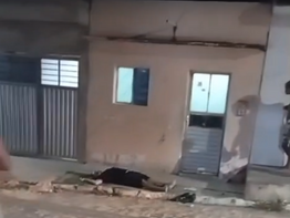 HOMEM USANDO TORNOZELEIRA ELETRÔNICA É ASSASSINADO A TIROS NO BAIRRO SANTO AGOSTINHO EM SANTA CRUZ DO CAPIBARIBE