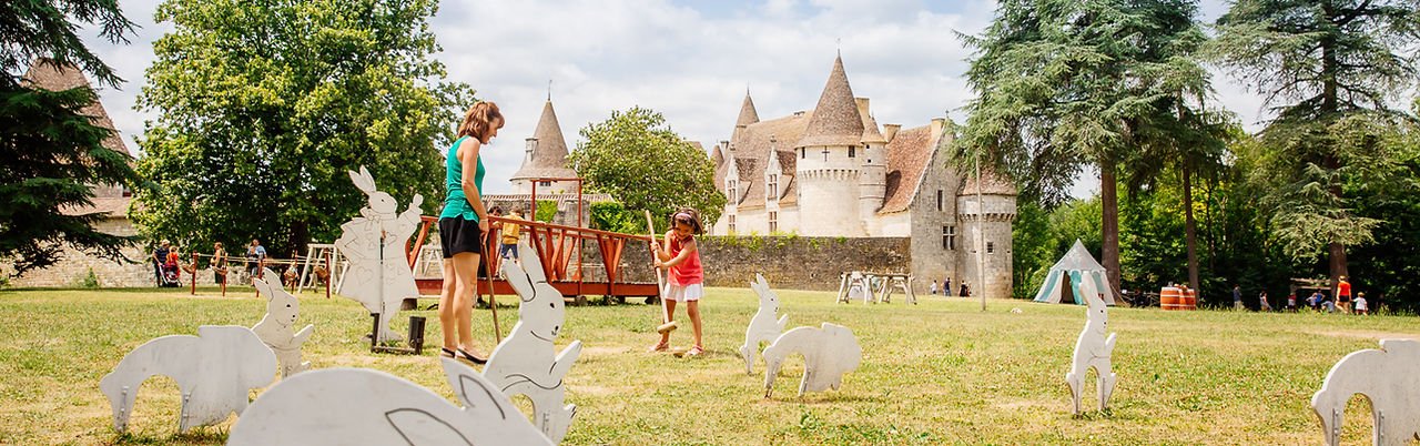 chateau-bridoire-dordogne-tourisme-agence-les-conteurs-6.jpg