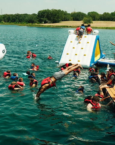 817F141E-8CB9-4213-8FDE-FFBFE3444658_edited.jpg