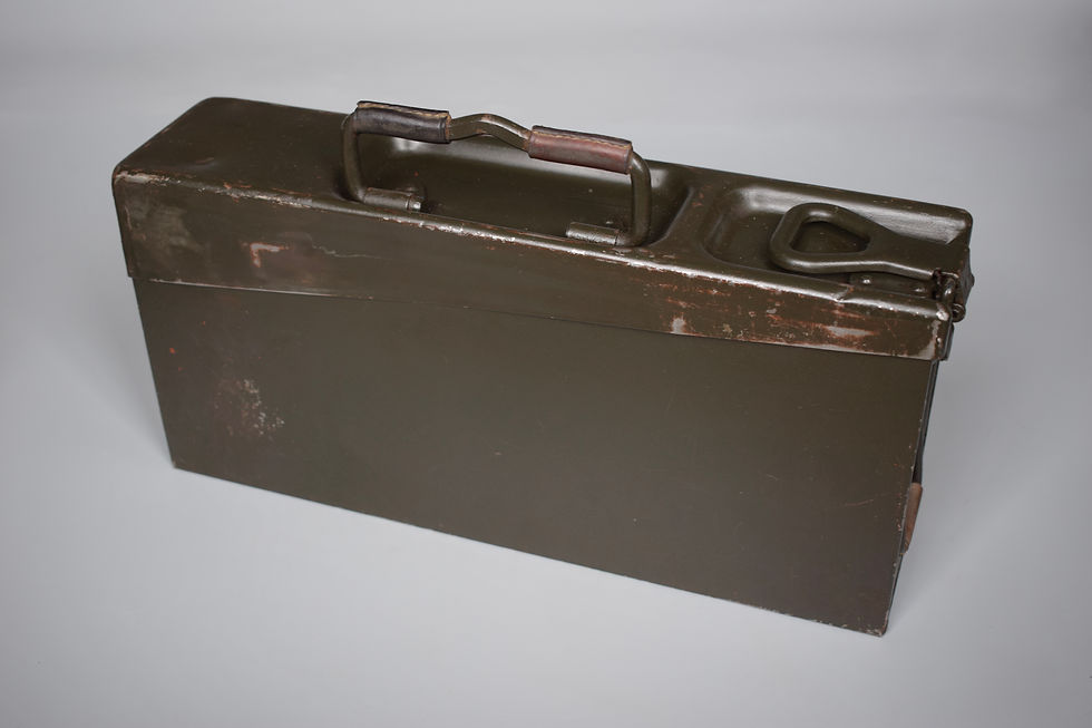 Thumbnail: MG34/42 ammo box 'brh/41 WaA'