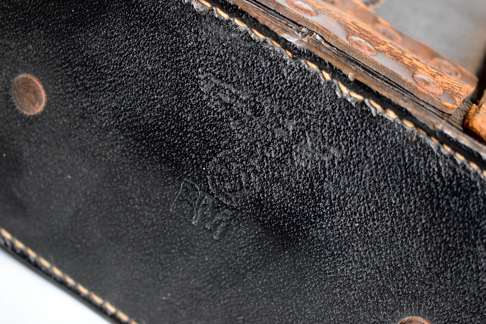 Thumbnail: Leitz 7x50 Kriegsmarine binoculars 'beh' + case 'beh 1944'