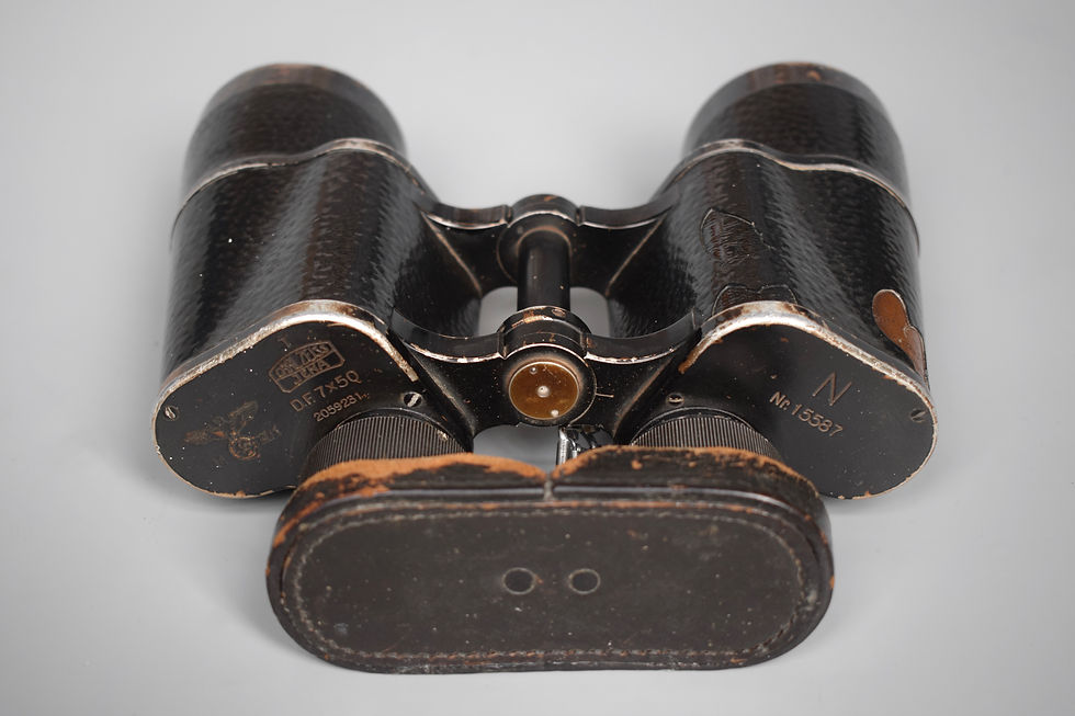 Thumbnail: Zeiss 7x50 Kriegsmarine binoculars + early Benutzer
